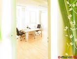 Offices to let in Fischhof 3