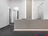 Offices to let in Regus Le Palais