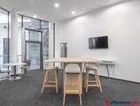 Offices to let in Regus Le Palais