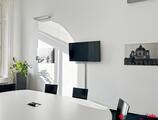 Offices to let in Regus Le Palais
