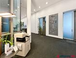 Offices to let in Regus Le Palais