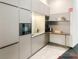 Offices to let in Regus Le Palais