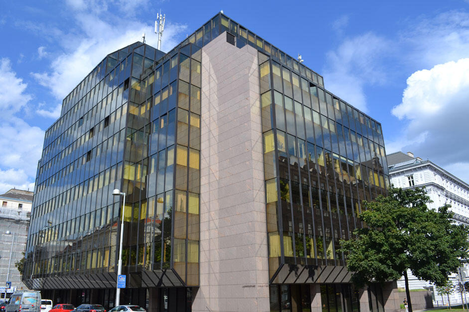 Neubau in Wiener Rathausstraße Neubau in Wiener Rathausstraße