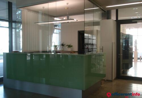 Offices to let in Schwarzenbergerplatz 5