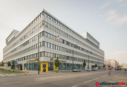 Offices to let in Spaces Square One​​